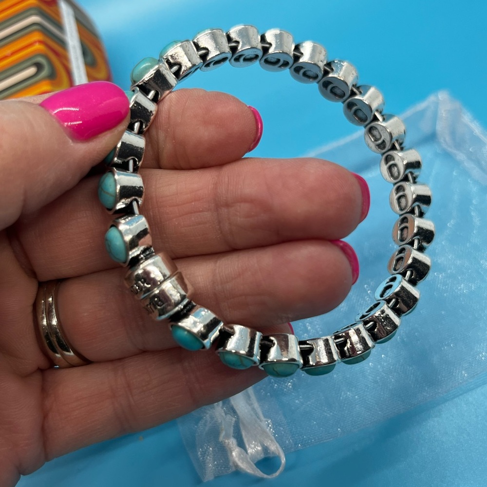 Plunder Design Eden magnetic bangle bracelet-NIB Marbled Turquoise - Picture 5 of 6